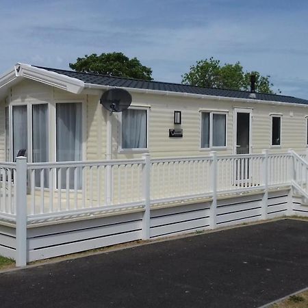 Porth Retreat At Newquay Bay Resort Экстерьер фото
