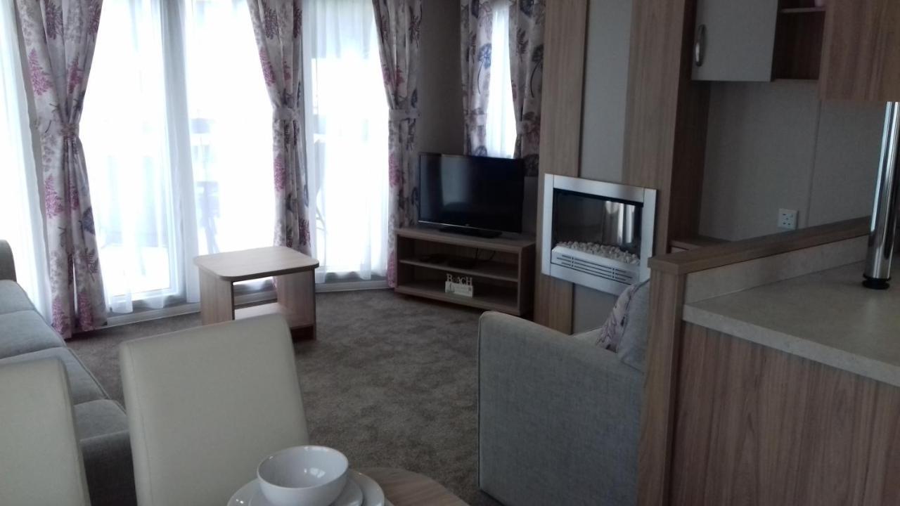 Porth Retreat At Newquay Bay Resort Экстерьер фото