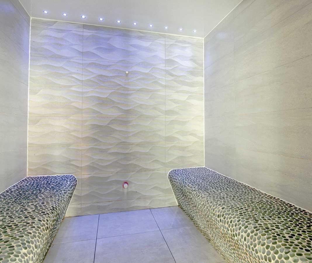 Porth Retreat At Newquay Bay Resort Экстерьер фото