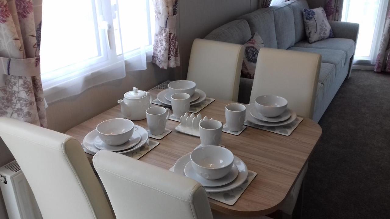 Porth Retreat At Newquay Bay Resort Экстерьер фото